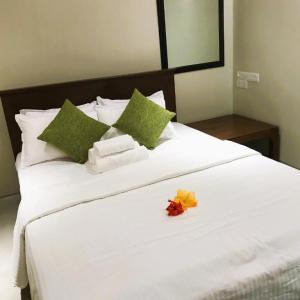 отель Ceylon Kingsmen Garden Hotel