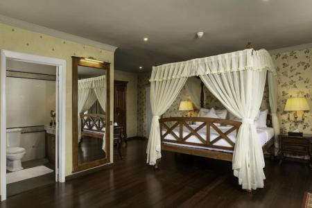 Отель The Westbury Palace в Нувара Элия - Шри-Ланка