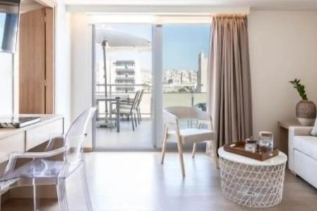 Отель Gallery Suites & Residences в Пирей - Греция