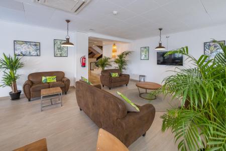 Отель Checkin Garbi в Калелья - Испания