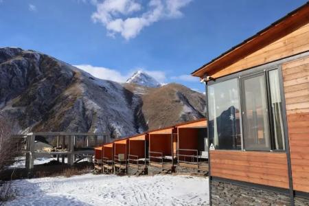 Отель Kazbegi Cottages Hotel в Степанцминда (Казбеги) - Грузия