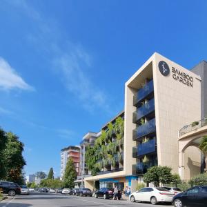 отель Bamboo Garden Hotel