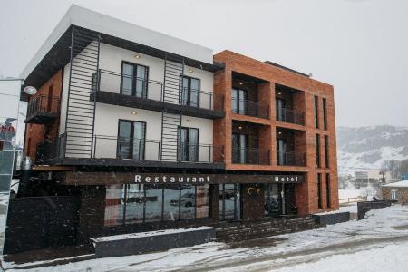 Отель Hotel Stancia Kazbegi в Степанцминда (Казбеги) - Грузия