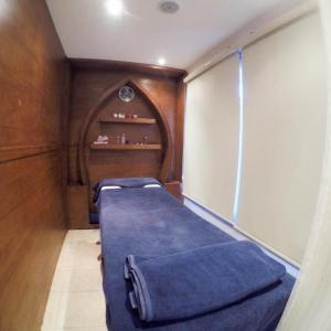 отель Lagoonie Lodge Hotel