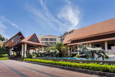 Отель Garden Cliff Resort & Spa в Наклуа - Таиланд