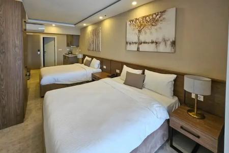 Отель Montenegro Lodge в Тиват - Черногория