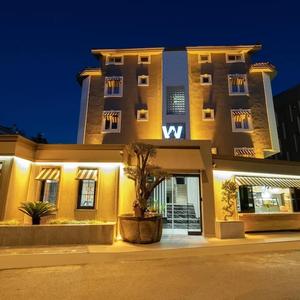 отель Wolf Suites