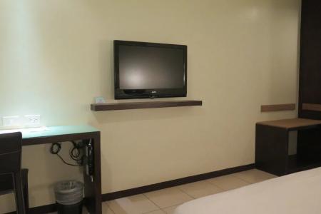 Circle Inn Iloilo City Center