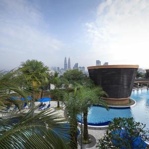 отель Times Service Suites at Times Square