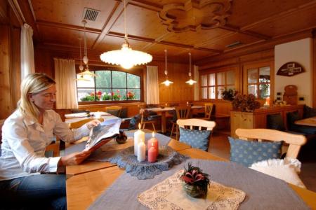 Garni Aritz (Campitello di Fassa)