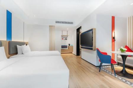 Отель Holiday Inn Express Wenchang by IHG в Вэньчжоу - Китай