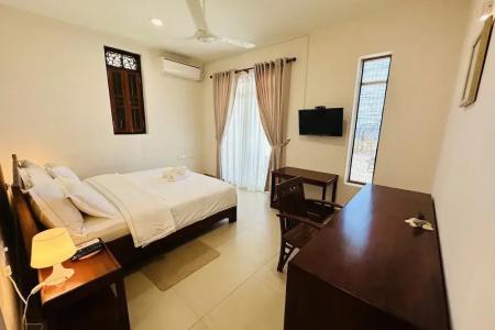 Отель Moi Hikka by DBI в Хиккадува - Шри-Ланка