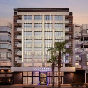 отель Courtyard by Marriott Casablanca Downtown