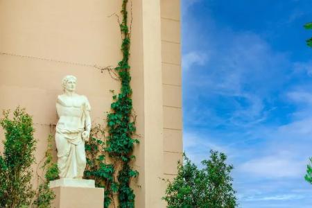 Отель The Local House Ayasaranda в Чешме - Турция