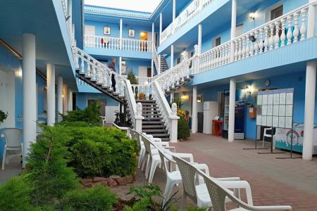 Отель Паломник в Саки - Россия