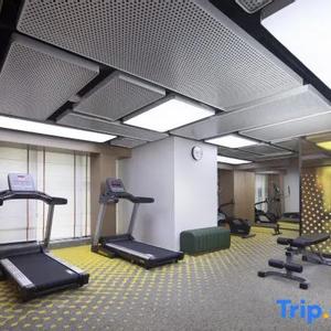 отель Hampton by Hilton Jiefangbei Hongyadong River View