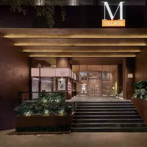 отель M Village Hotel Premier Thi Sach