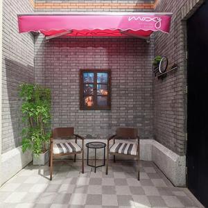 отель Moxy Shanghai Putuo
