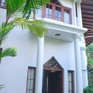 отель Holistic Villas River