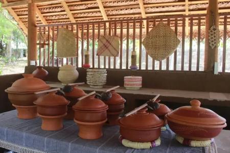 Отель Lake Front Cottage & Restaurent в Сигирия - Шри-Ланка