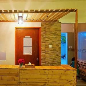 отель Dhontakuru Guesthouse