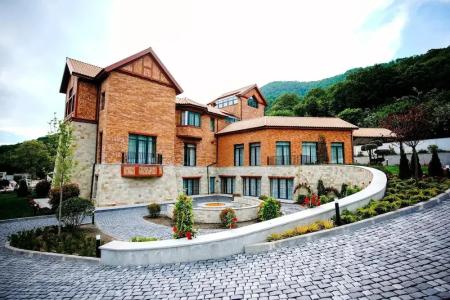 Отель Hill Chalet Hotel & Resort в Габала - Азербайджан