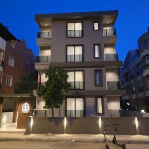 отель Meyde Plus Suites