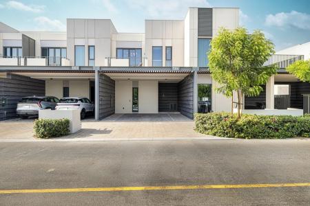 Отель Arabian Ranches 3 Luxury 4 Bedroom Villa в Дубай - ОАЭ