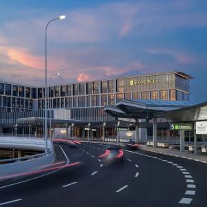 отель Shangri-La Hongqiao Airport, Shanghai
