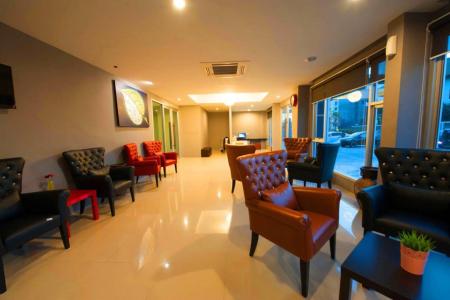 Отель Dwella Suvarnabhumi в Самутпракан - Таиланд