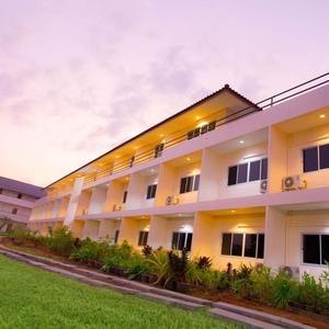 отель Be Fine Sabuy Hotel & Resort