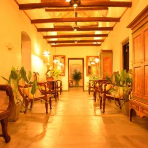 отель Athulya Villas