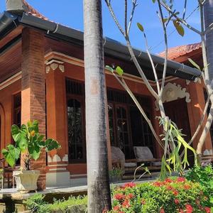 отель Keyani's Bungalow