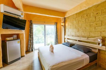 Baandin Chiewlarn Resort