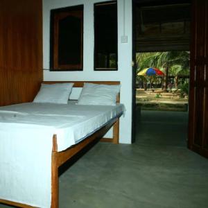 отель Kite Paradise Resort-Kalpitiya