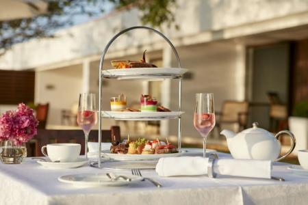 Отель EKHO Lake House Polonnaruwa в Полоннарува - Шри-Ланка