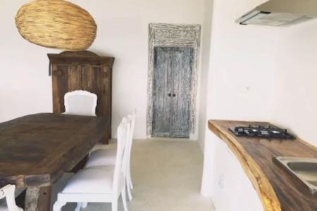 Отель Sal Secret Spot в Пекату - Индонезия