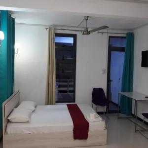 отель Residence Les Bambous