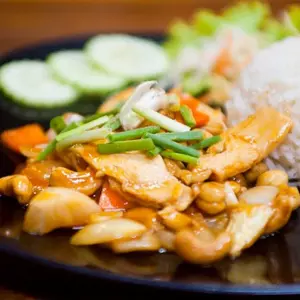 отель Shanti Lodge Phuket