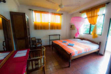 Отель Hotel Gem Land в Ахангама - Шри-Ланка