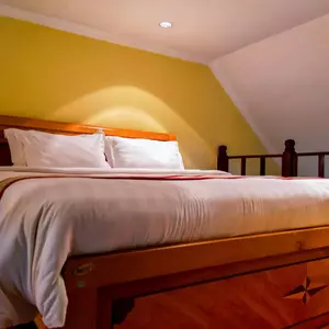 отель Gold Crest Hotel, Arusha