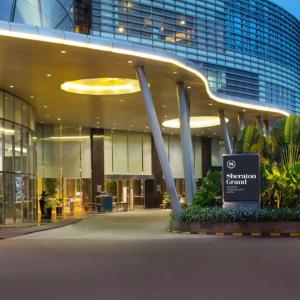 отель Sheraton Grand Jakarta Gandaria City Hotel