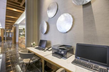 Отель Courtyard by Marriott Bogota Airport в Богота - Колумбия