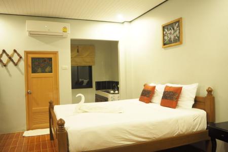 Отель Phongphiphat Lanta Mansion в о. Ланта - Таиланд