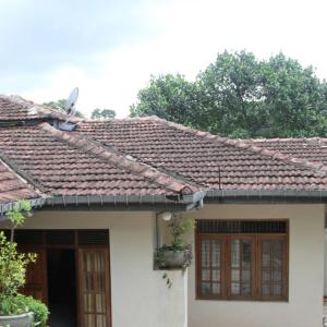 отель Peradeniya Rest Inn