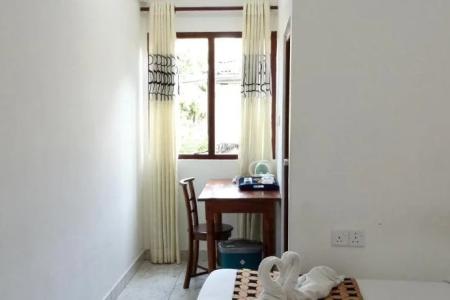 Отель Othashy Airport Hotel в Катунаяка - Шри-Ланка