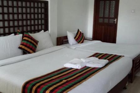 Отель Othashy Airport Hotel в Катунаяка - Шри-Ланка