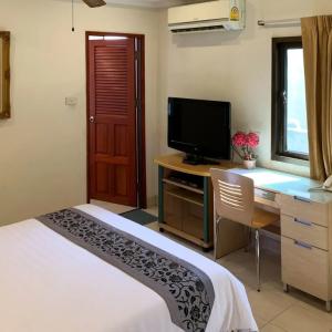 отель The Classroom Hotel