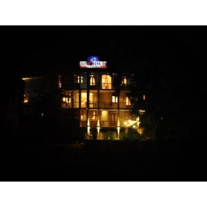 отель Rivorich Residence