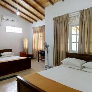 отель Prim Rose Hill Holiday Bungalow